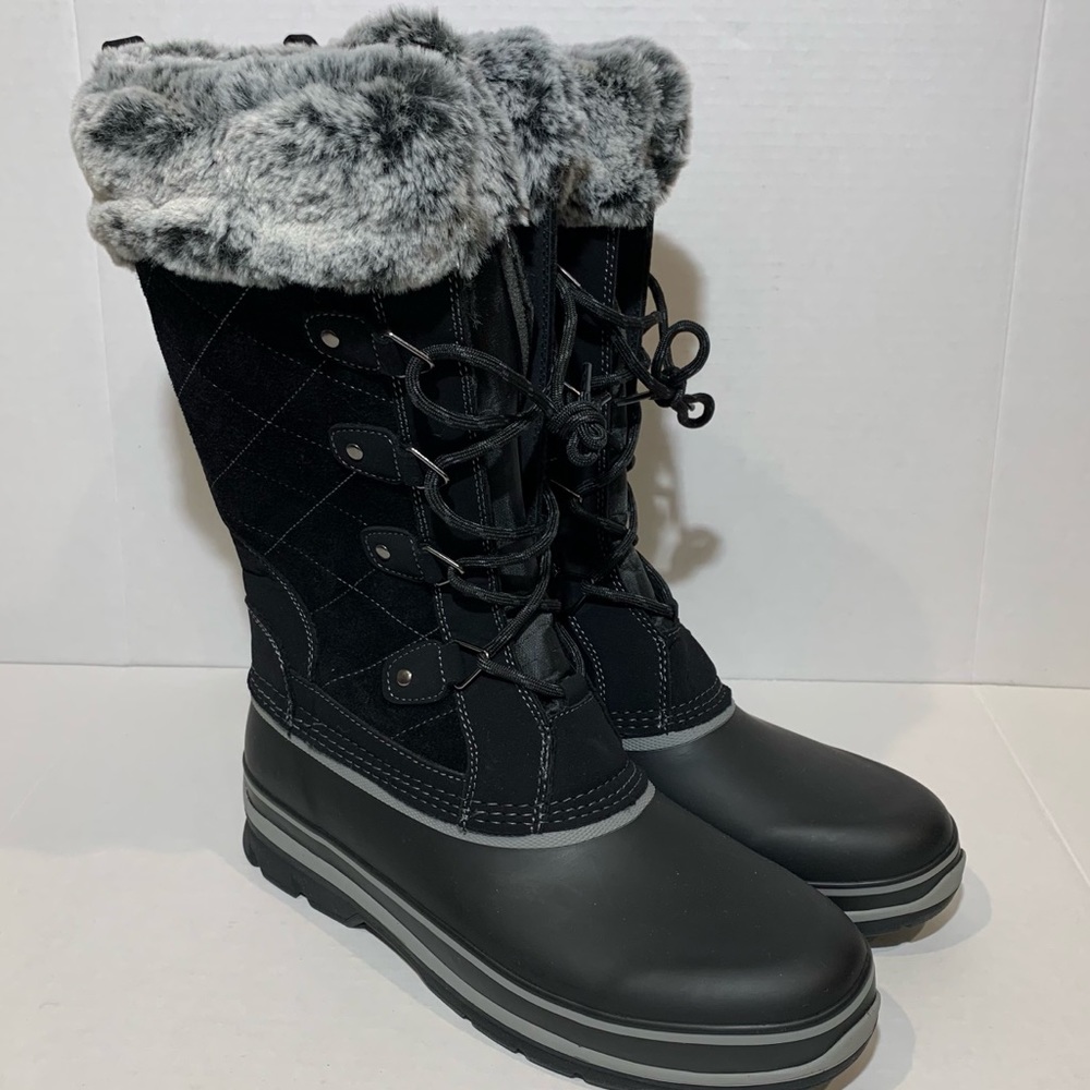 Ellie KHOMBU Ladies Winterboot. Available In Size 11. New, without Box.